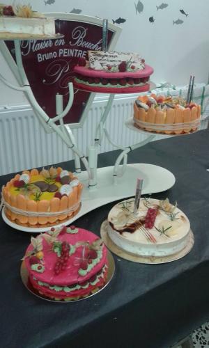 buffet desserts avec support